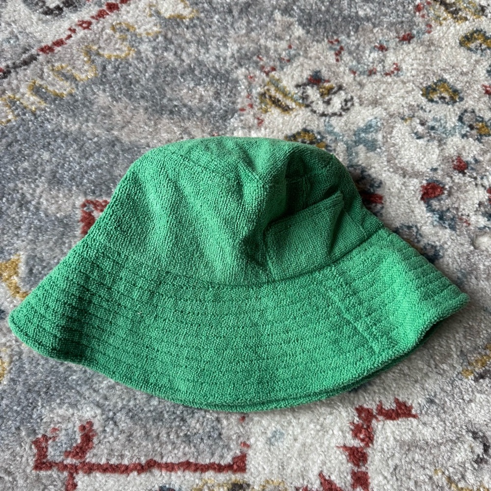 Green terry oversized bucket hat 👒